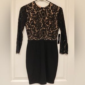 NWT XS Lulus Black Lace Bodycon Dress
